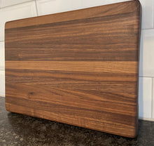 Load image into Gallery viewer, Hardwood Cutting Board 10"x15"